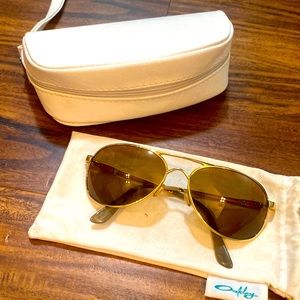 Oakley Given Aviators - Gold